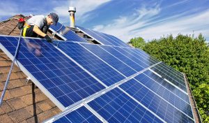 Service d'installation de photovoltaïque et tuiles photovoltaïques à Alenya